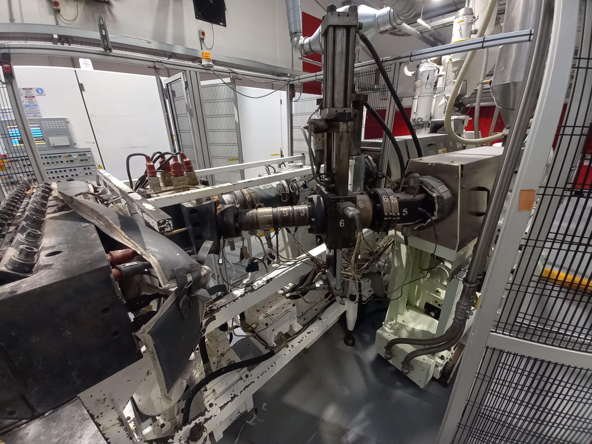 Used 2001 OMV Inline Extruder