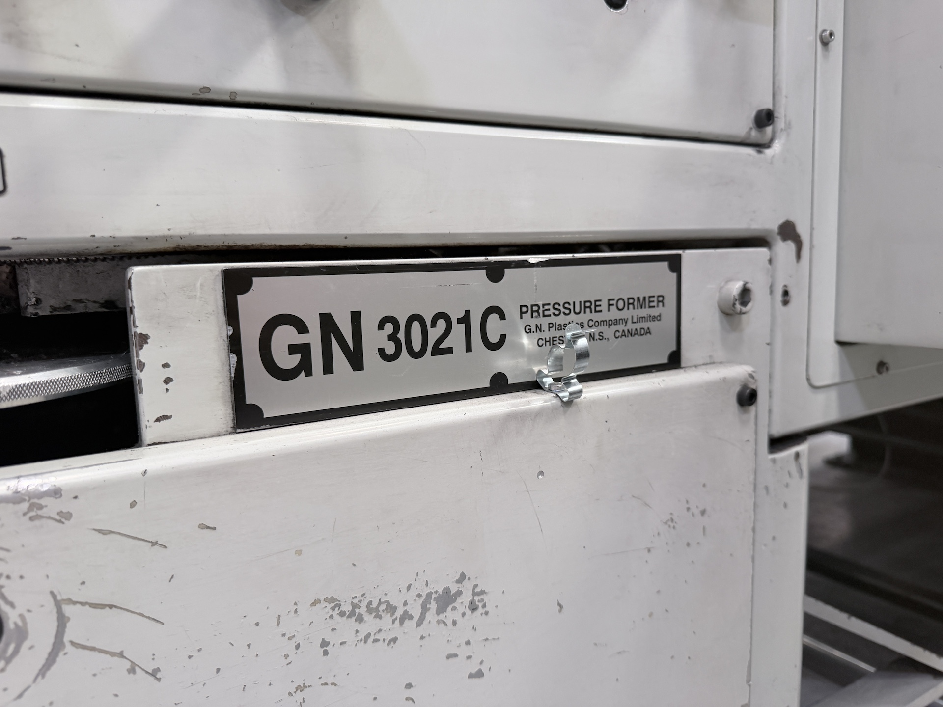 Used 2000 GN 3021C