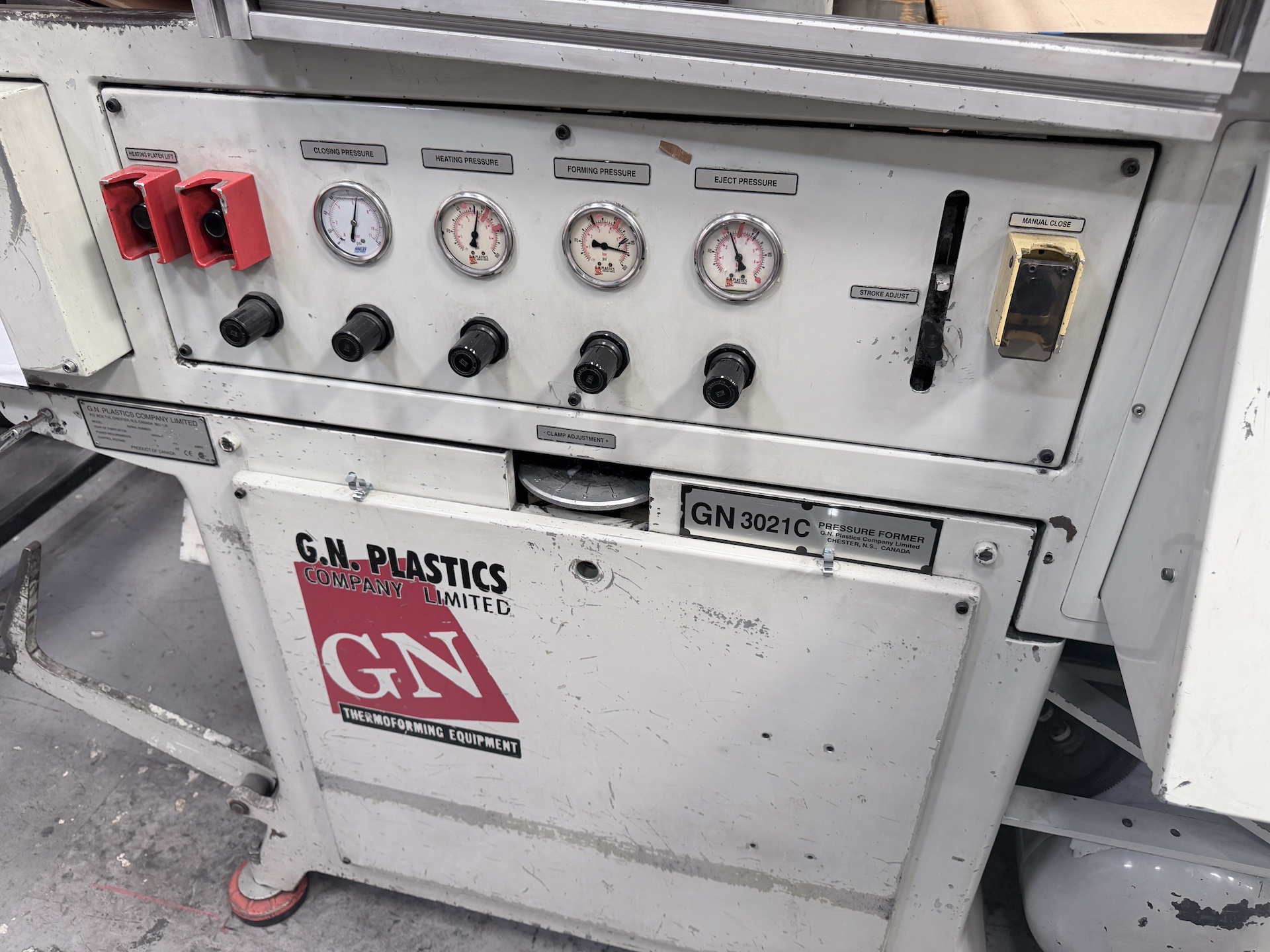 Used 2000 GN 3021C