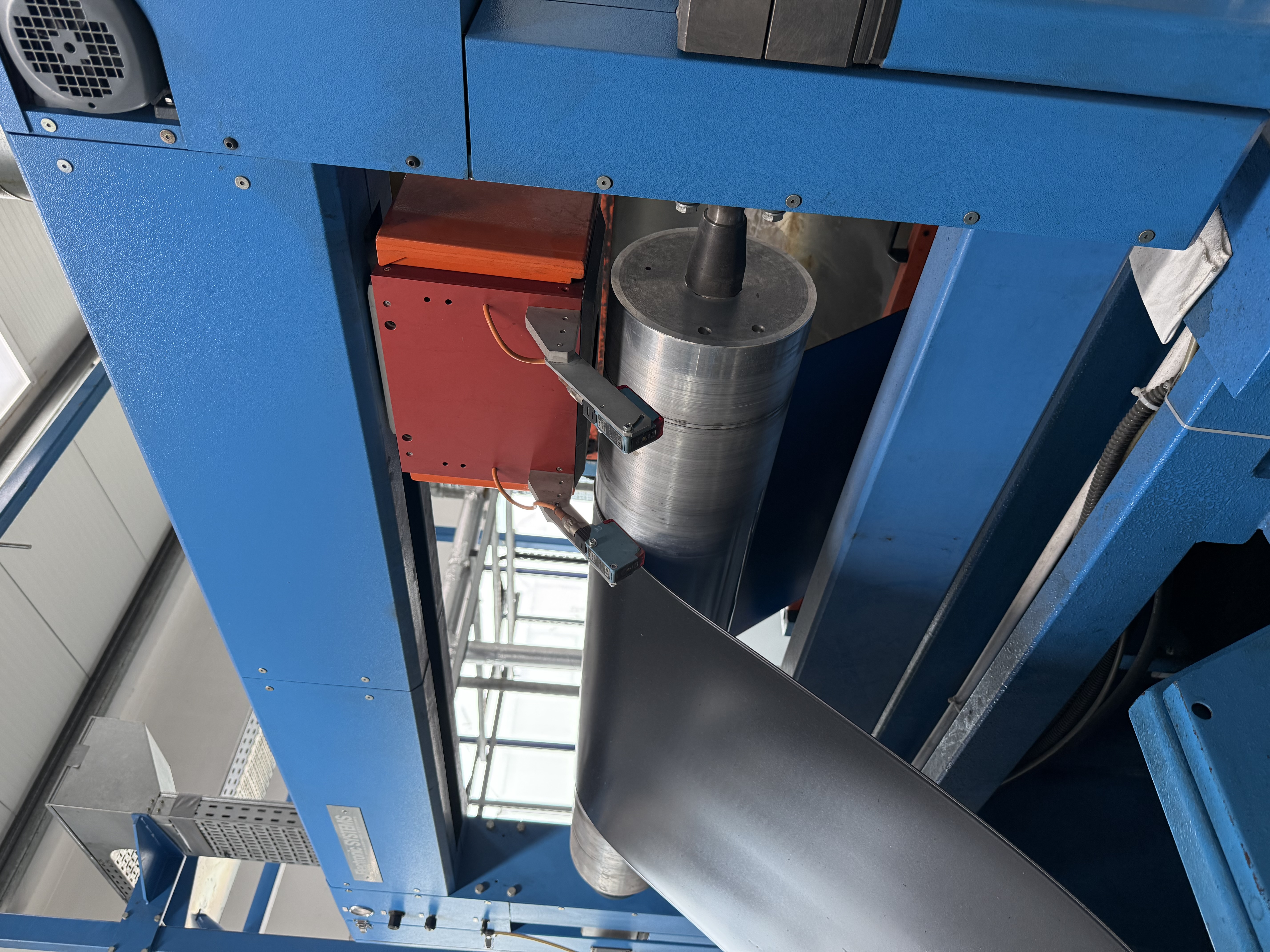 Used 2004 Amut Co-Extrusion Line