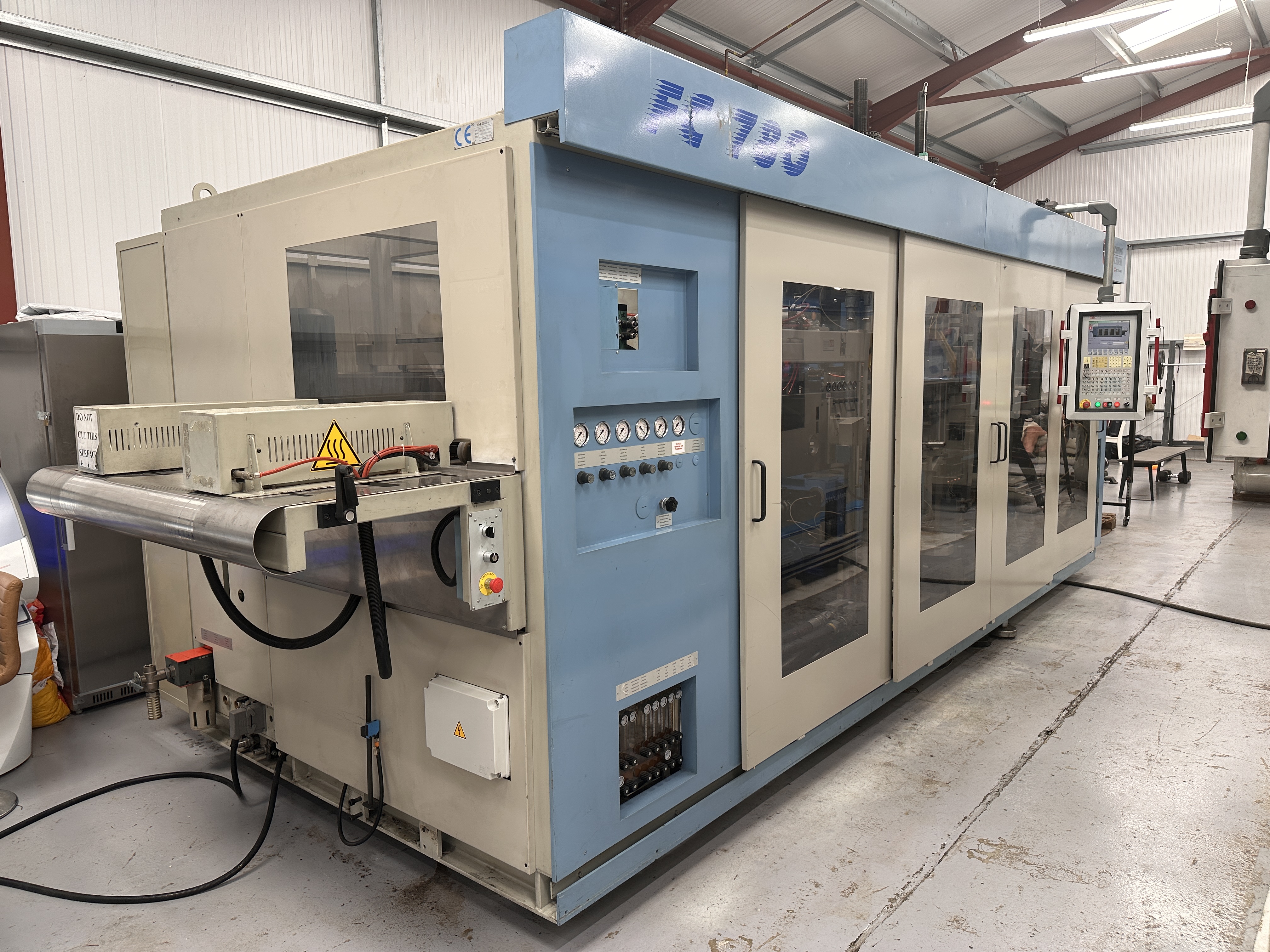 Used 2010 WM FC 780E Speedmaster