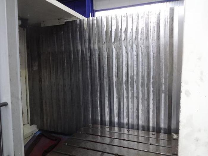 Utilisé 2003 MAZAK VTC 300 C-II centre d'usinage vertical