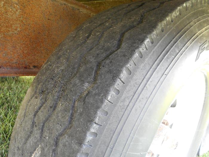 Used 2012 P J TRAILER MFG. 23'