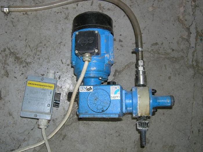 Used SERA dosing pump, type R408.1-7,5 E