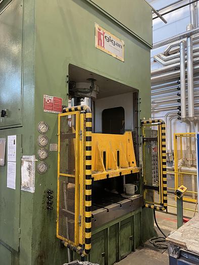 Usato GIGANT 250 ton 