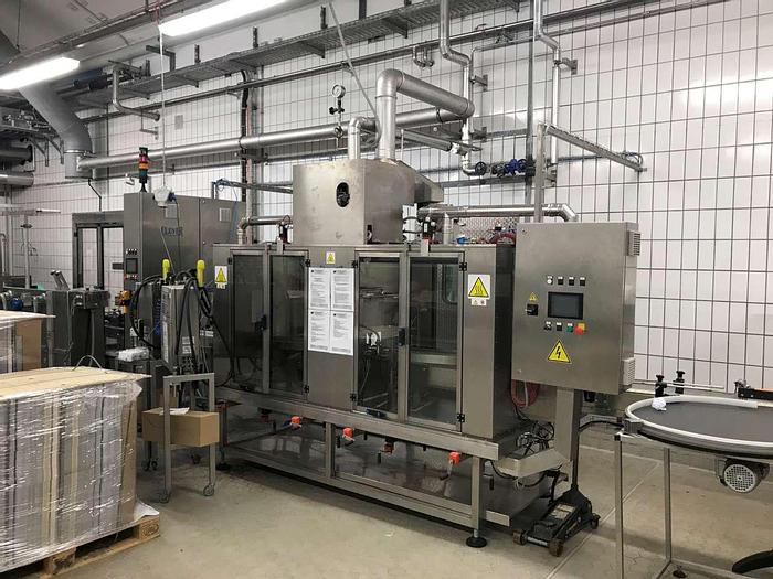 Used Linie zum Abfüllen von Feinkostprodukten in Kunststoffschalen