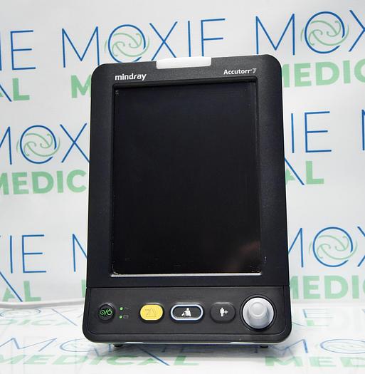 Used Mindray Accutorr 7 Masimo SpO2, SmarTemp, NIBP & Pulse Rate Monitor with Cuff 115-027-115-00 and Masimo LNCS SP02 Finger Pulse
