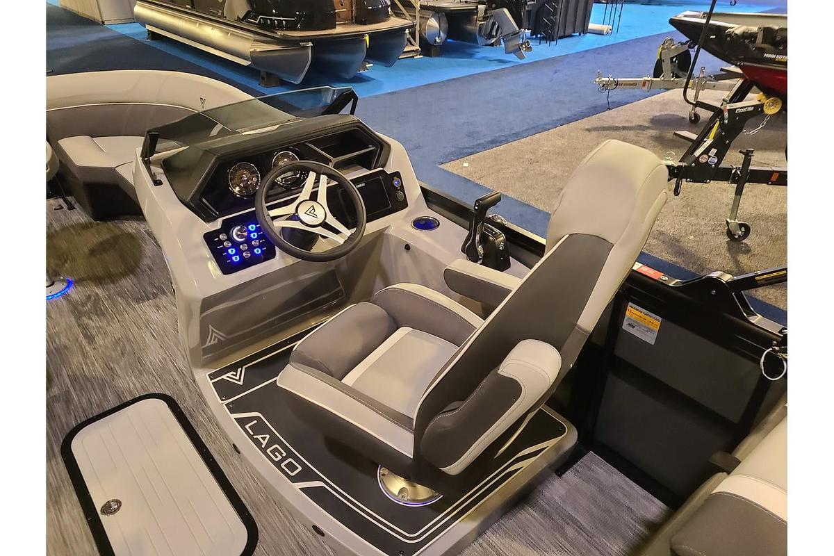 2026 Viaggio Lago Z22U Tritoon W/ A Suzuki 150HP Motor