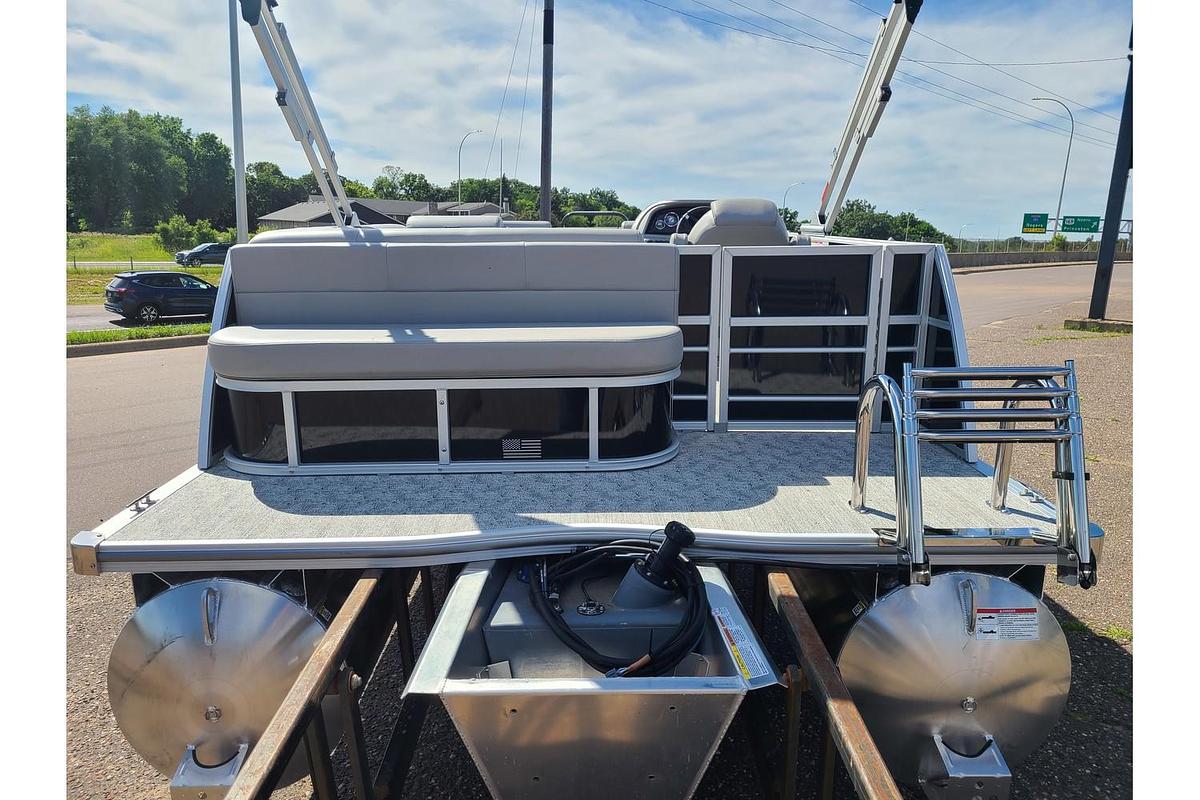 2024 Trifecta LE Series 20C2 With A 60HP Suzuki Motor