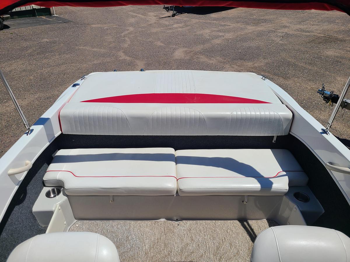 Used 2011 Rinker 186 Captiva
