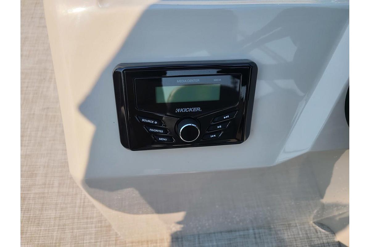 2024 Flagship 18FC