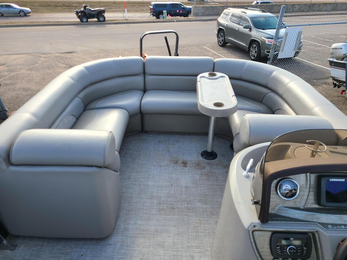 Used 2018 Premier 230 Sunsation RF With A 115HP Mercury Motor