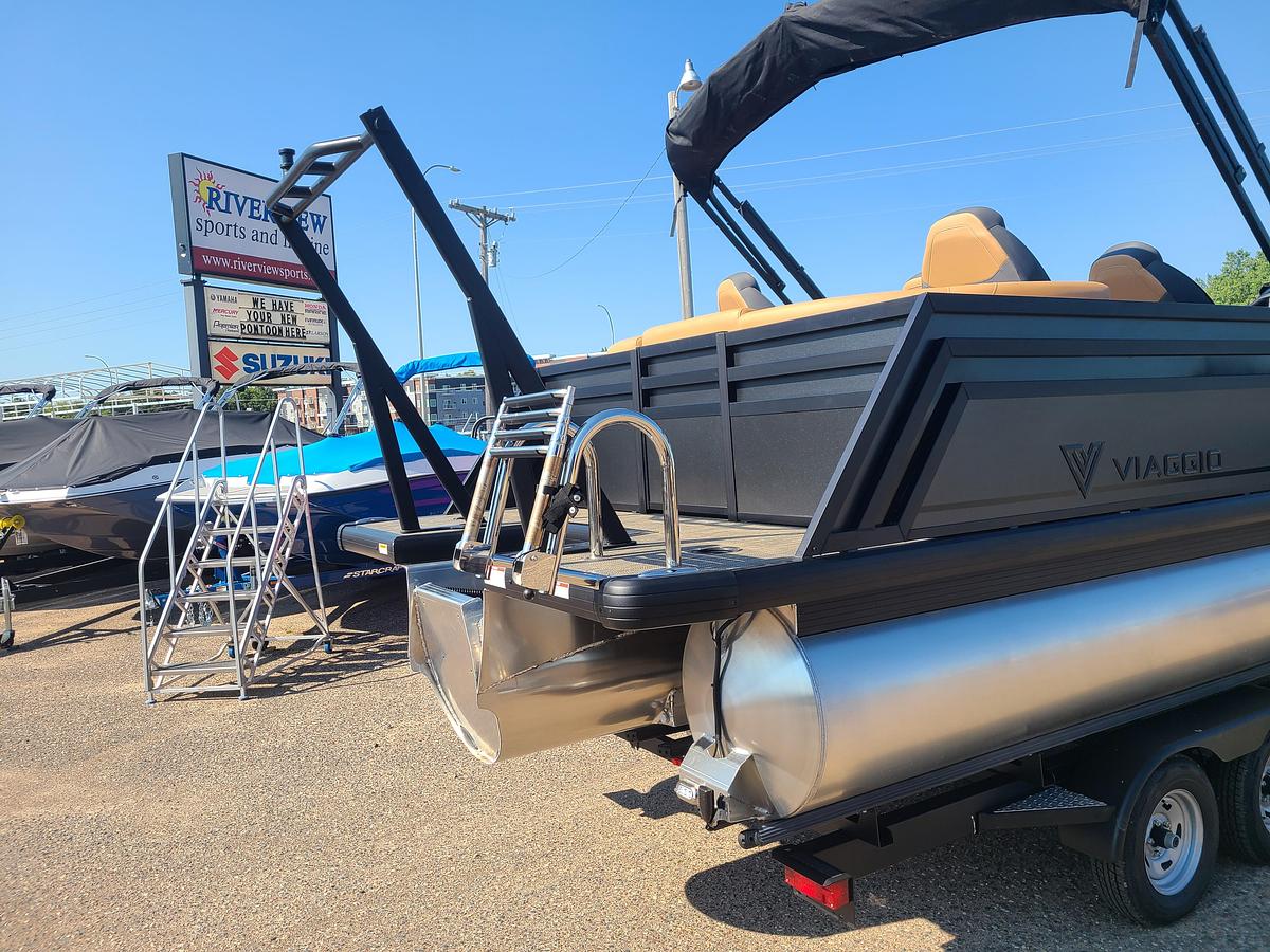 2026 Viaggio Lago X22Q Tritoon With A 200HP Suzuki Stealth Motor