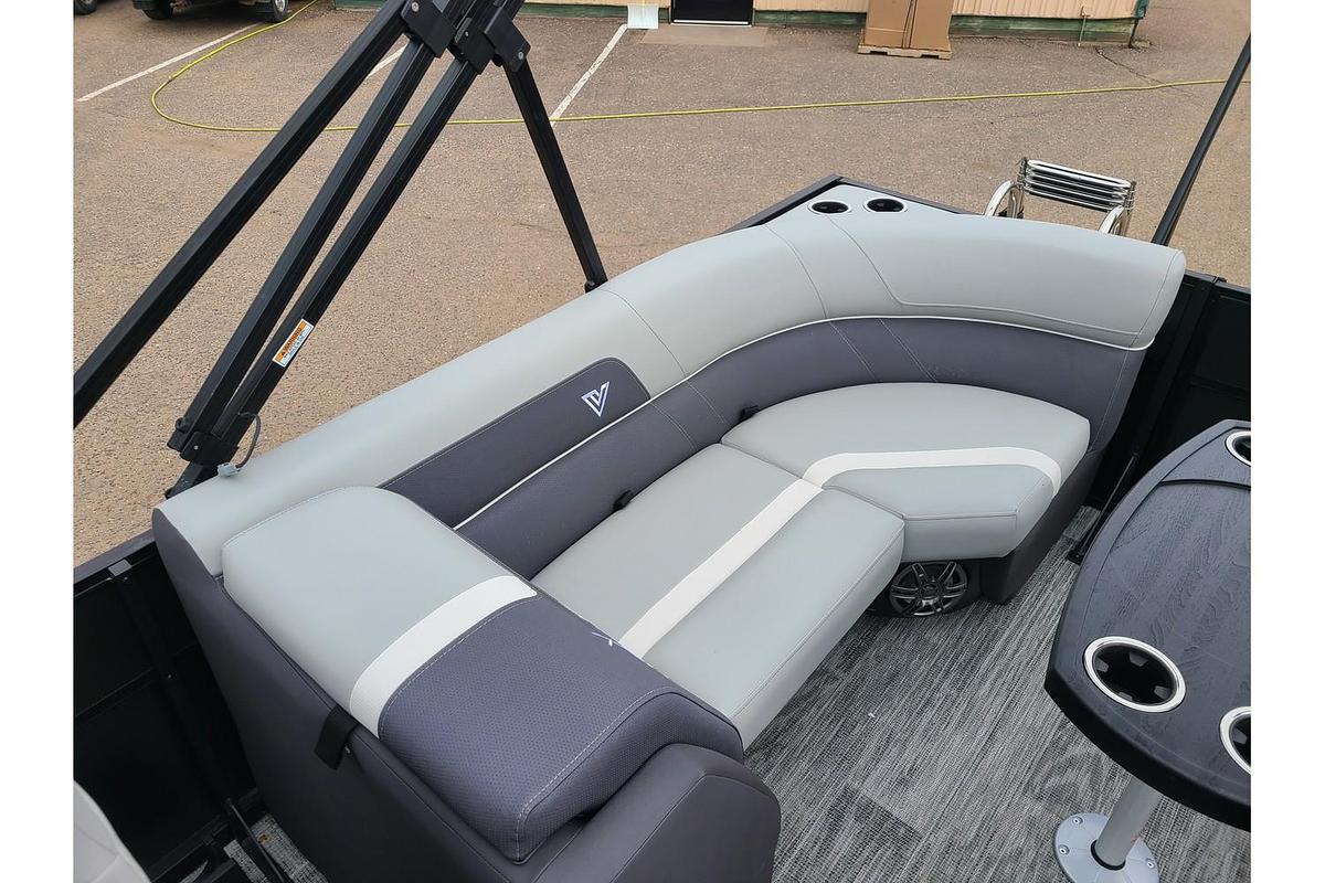 2025 Viaggio Lago X22U Tritoon With A 150HP Suzuki Motor & Yacht Club Trailer
