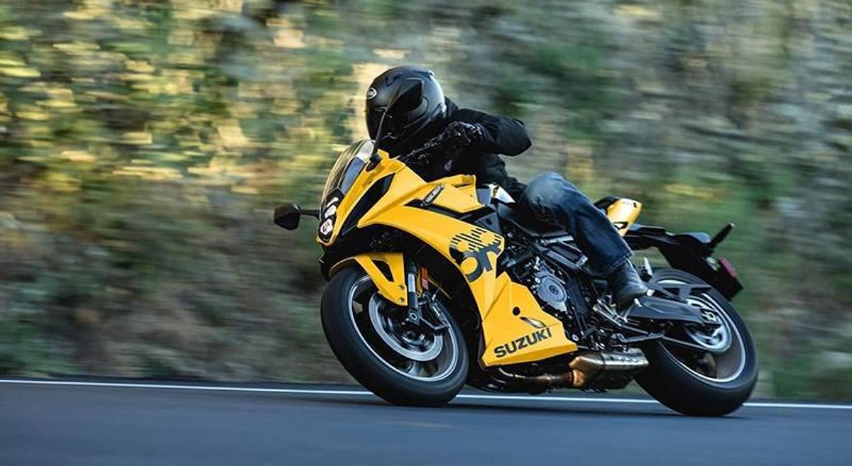 2025 Suzuki GSX-8R