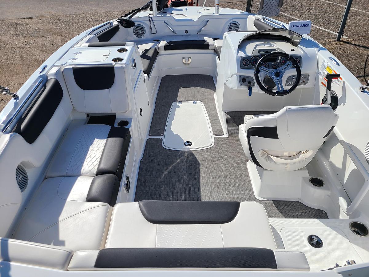 Used 2019 Tahoe 1950 W/ 150HP Mercury & Trailer