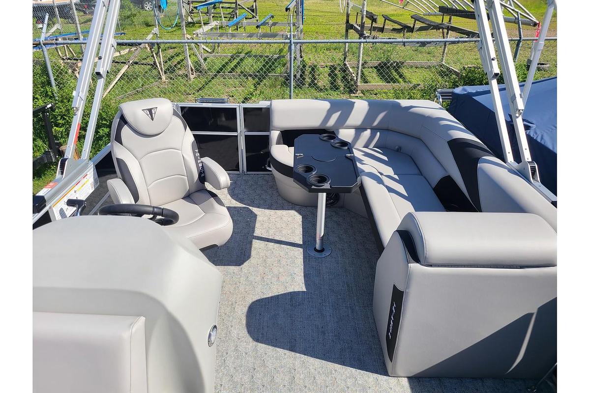 2024 Trifecta LE Series 20C2 With A 60HP Suzuki Motor