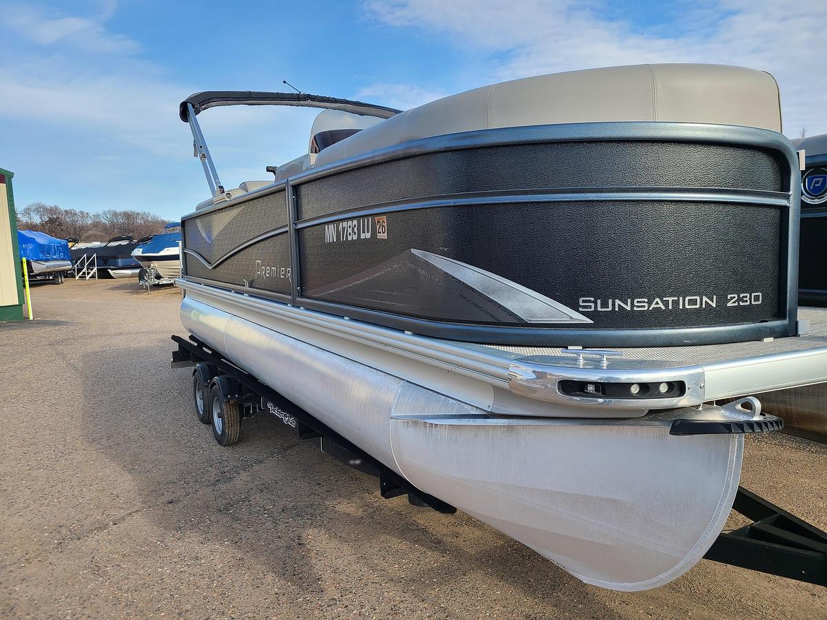 Used 2018 Premier 230 Sunsation RF With A 115HP Mercury Motor