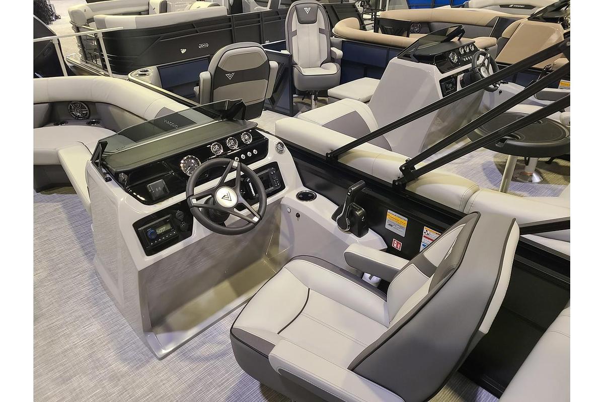2026 Viaggio Lago V22U