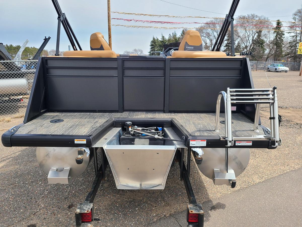 2025 Viaggio Lago X18U W/ 60HP Suzuki Motor