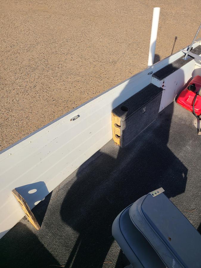 Used 1989 Sylvan Sea Monster W/ 25HP Honda 4-Stroke