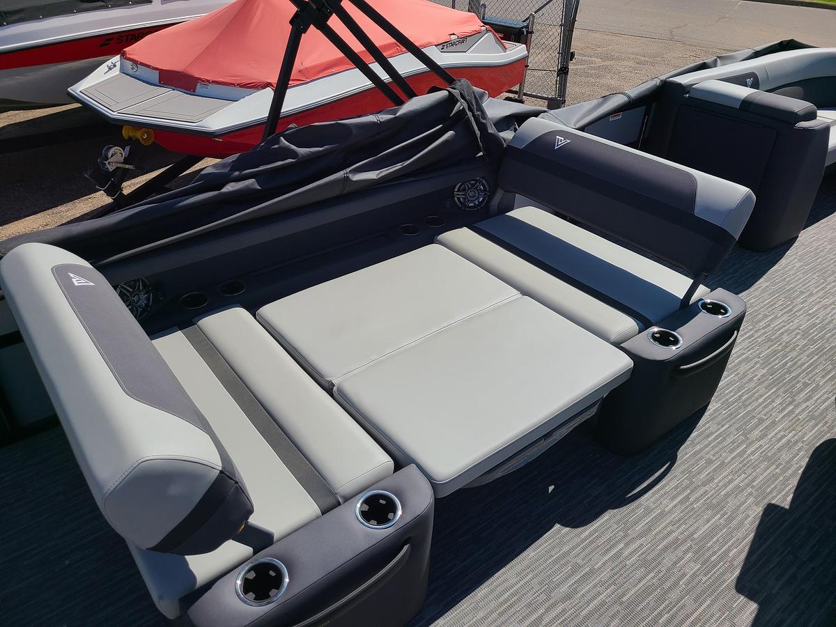 2026 Viaggio Lago X22D With A 115HP Suzuki Motor
