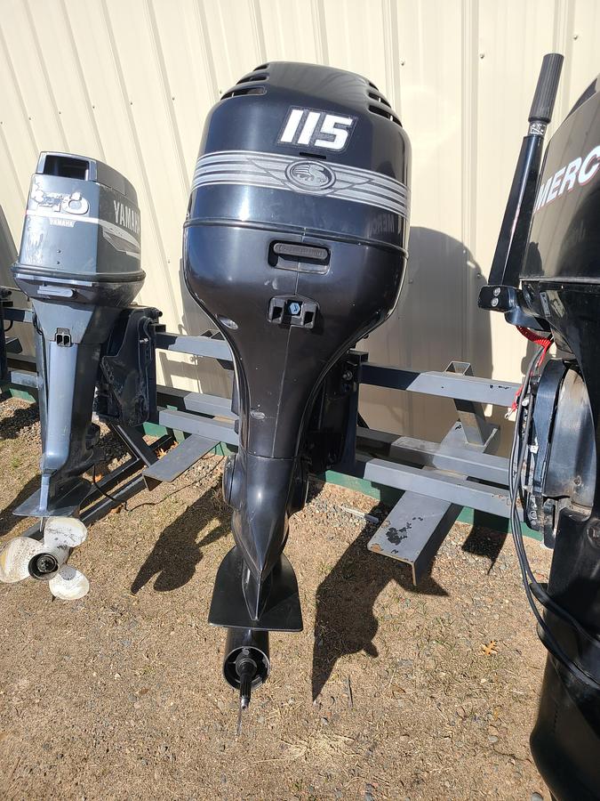 Used 2001 Johnson 115HP - 2-Stoke