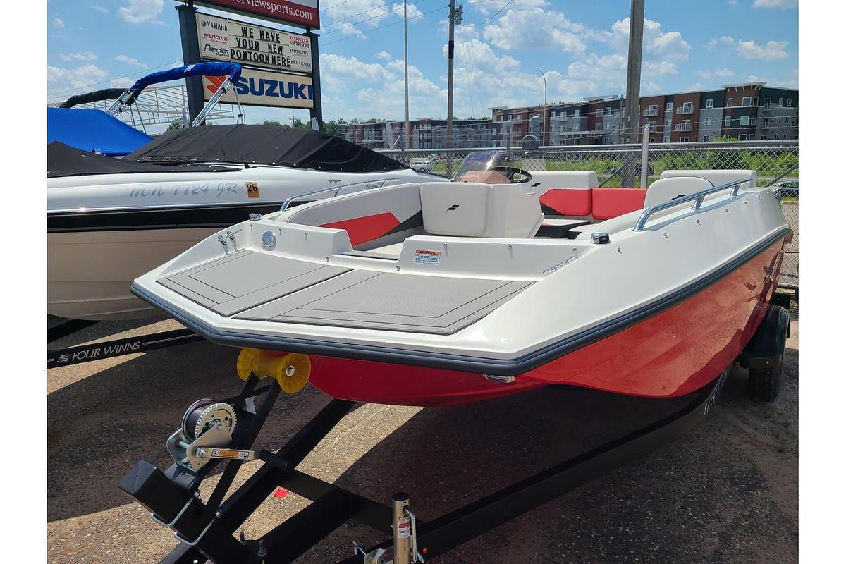 2025 Starcraft SV16 W/ A 90HP Suzuki Motor & Trailer