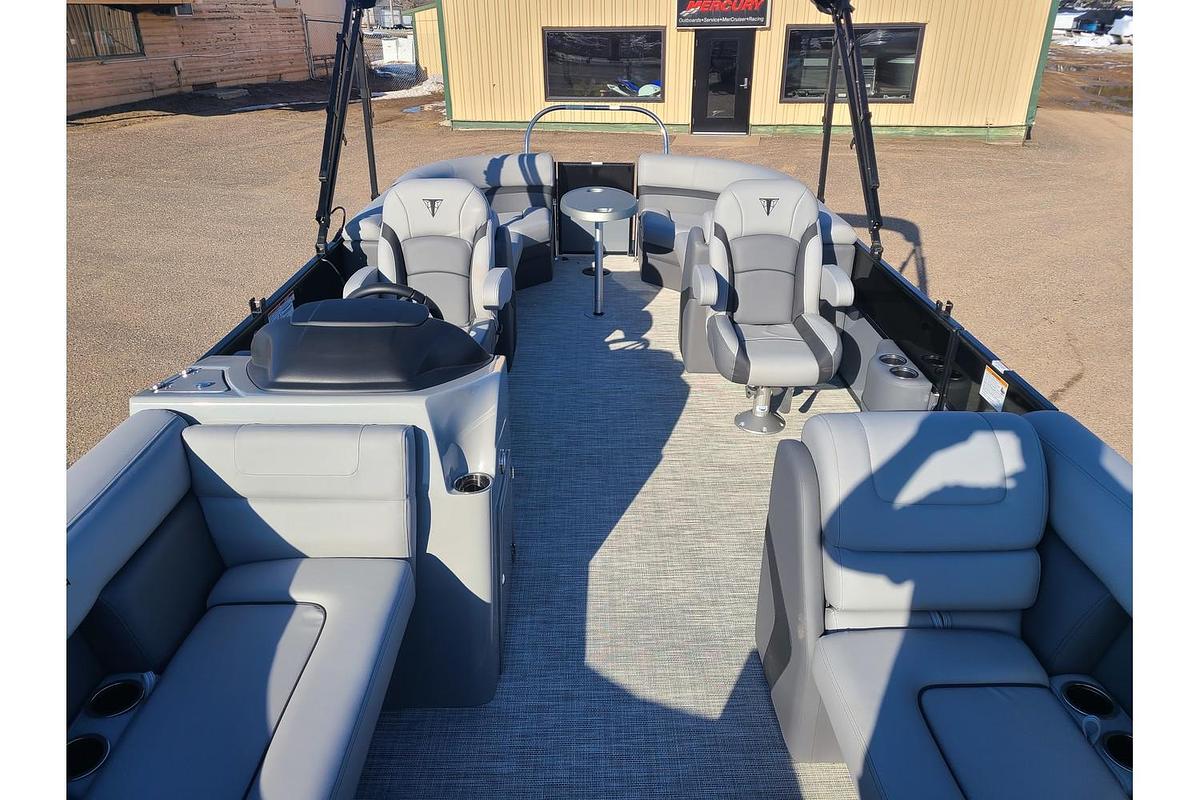 2023 Trifecta C Series 24RF