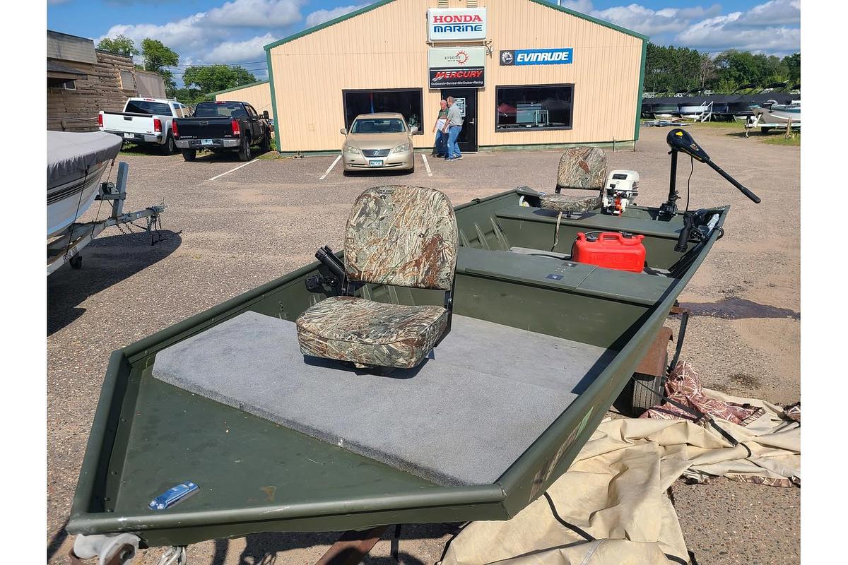 Used 2005 Alumacraft MV1648 W/ Jon Boat W/ 15HP Johnson Motor & Trailer