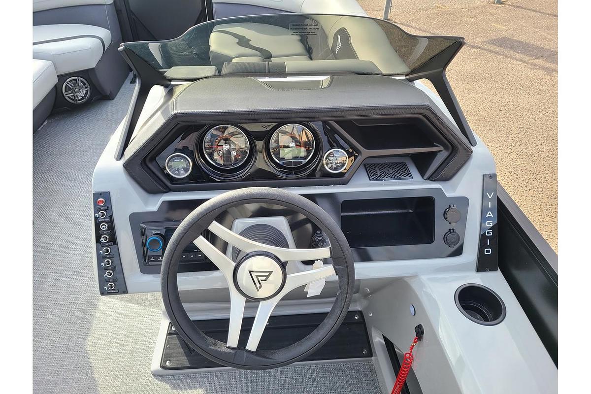 2025 Viaggio Lago X22U With A 115HP Suzuki Motor