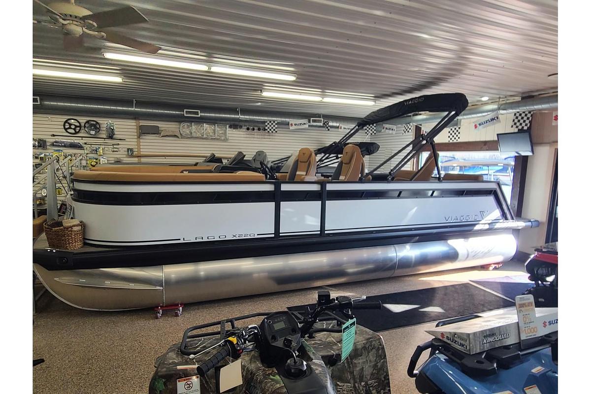 2025 Viaggio Lago X22Q W/ Suzuki 115HP Stealth Motor