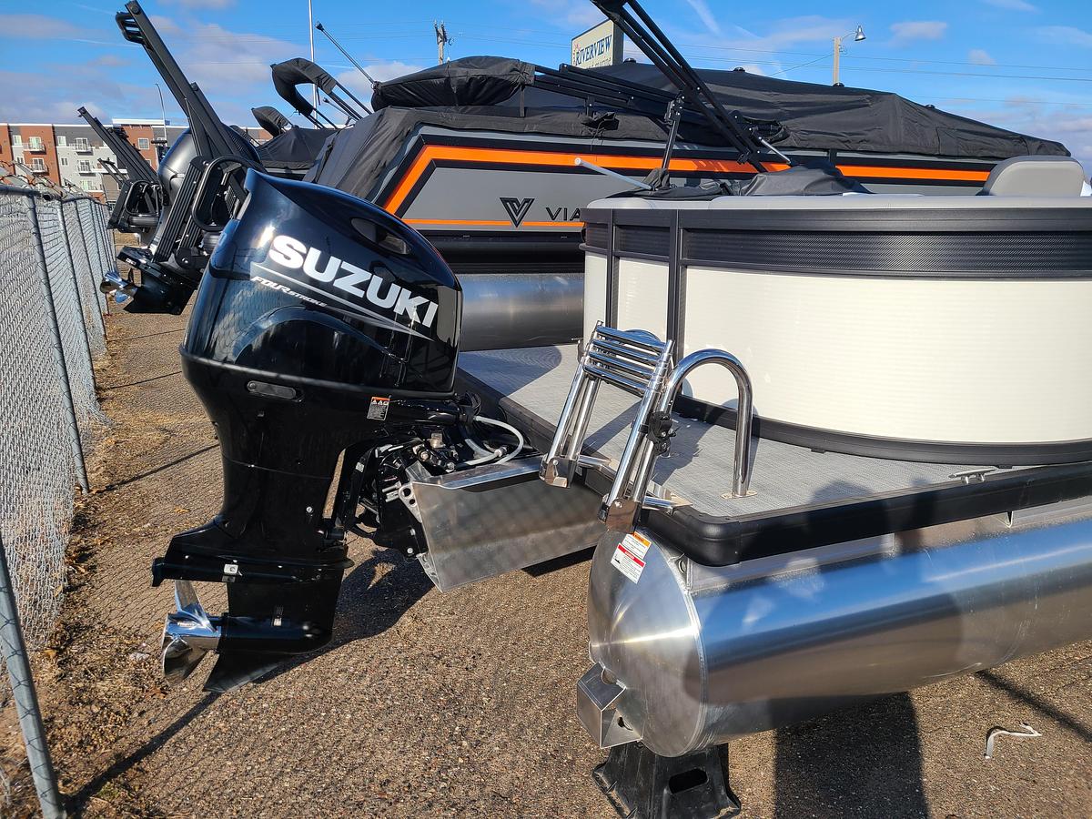 2026 Flagship Endurance E22CU Sportoon W/ Suzuki 200HP Motor **Demo Pontoon**