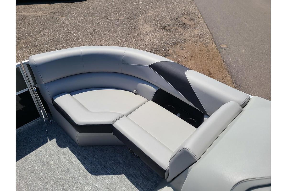 2024 Trifecta 20RF LE With A 60HP Suzuki Motor