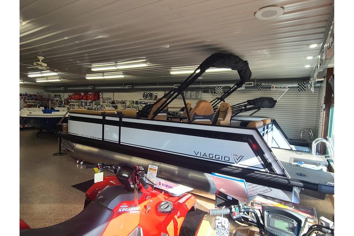 2025 Viaggio Lago X22Q W/ Suzuki 115HP Stealth Motor