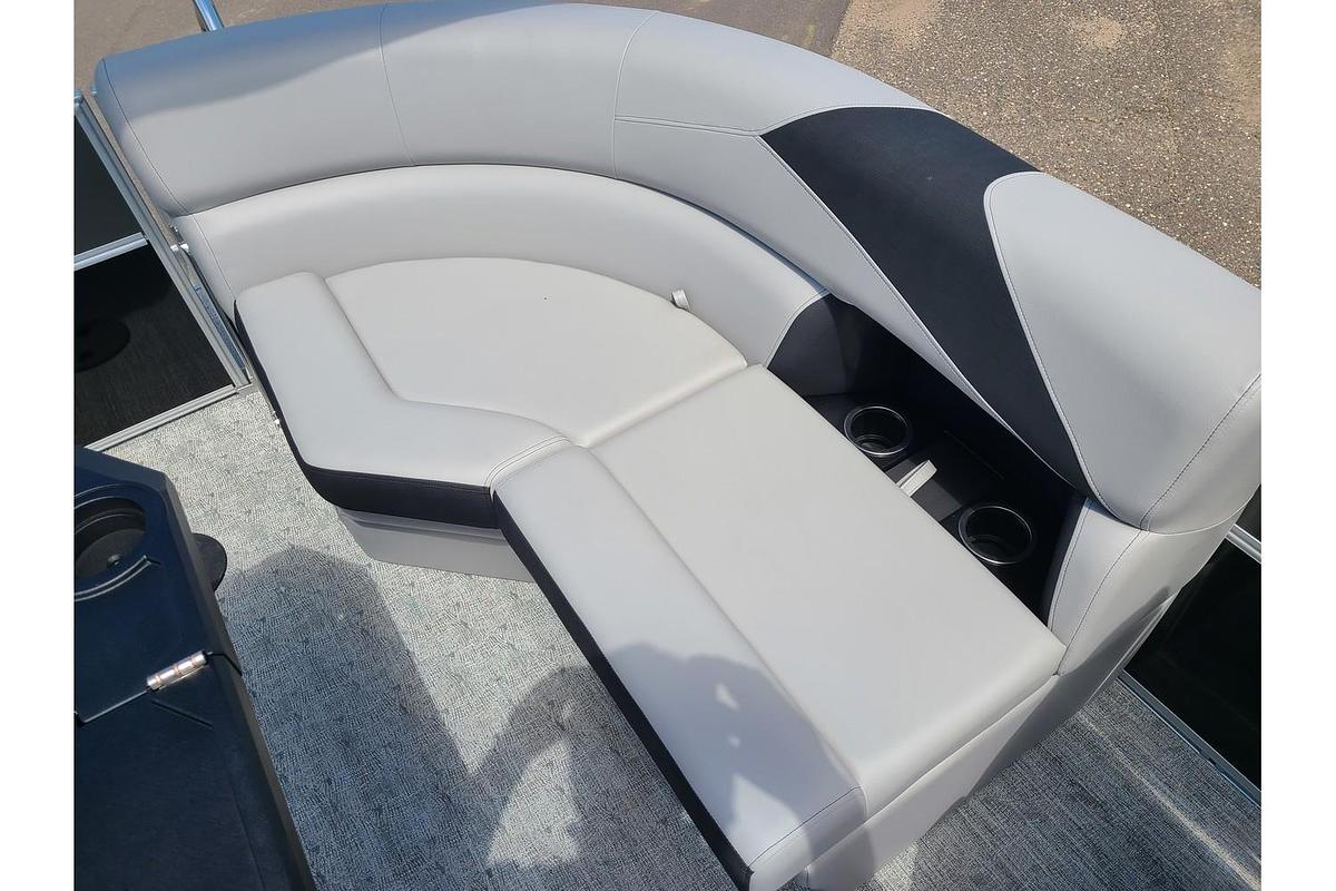 2024 Trifecta 20RF LE With A 60HP Suzuki Motor