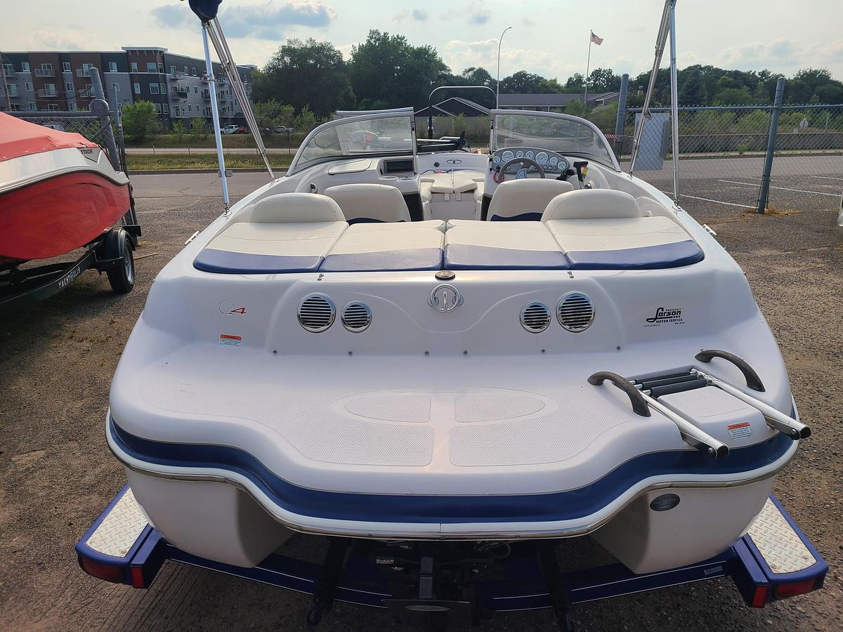 Used 2004 Tahoe Q4 Fish & Ski