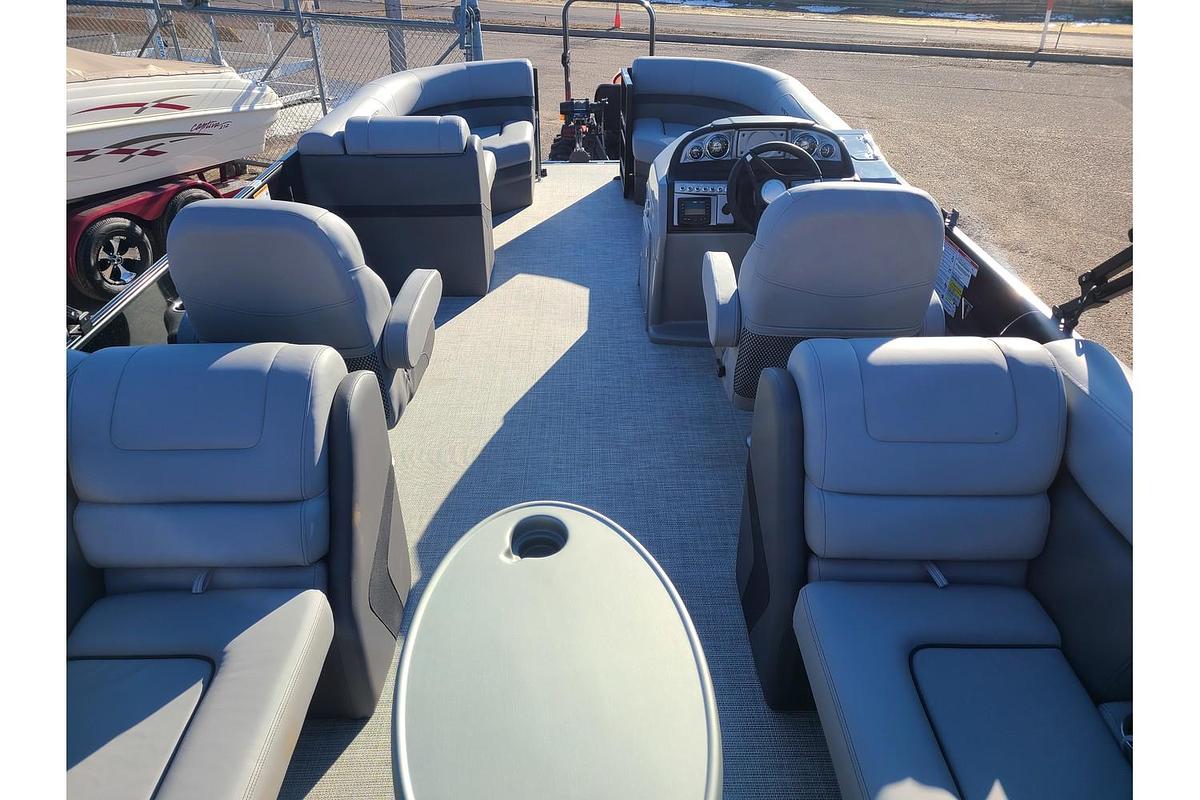 2023 Trifecta C Series 24RF