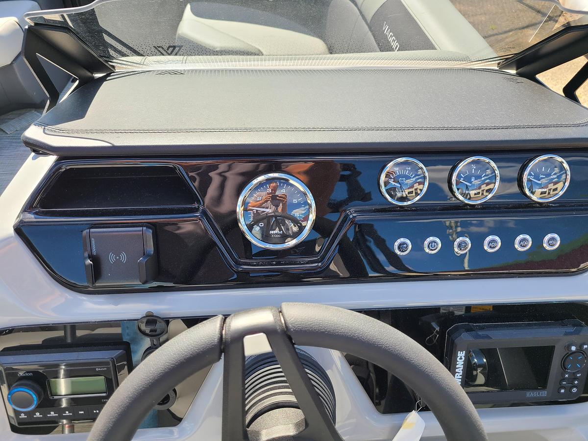 2026 Viaggio Lago V18C With A 60HP Suzuki Motor