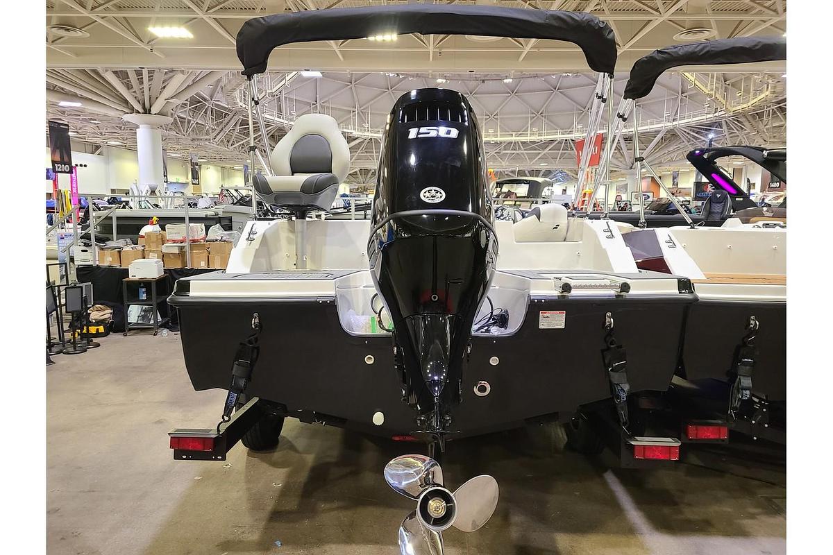 2025 Starcraft SVX 191 Deck Boat W/ 150HP Suzuki Motor & Trailer