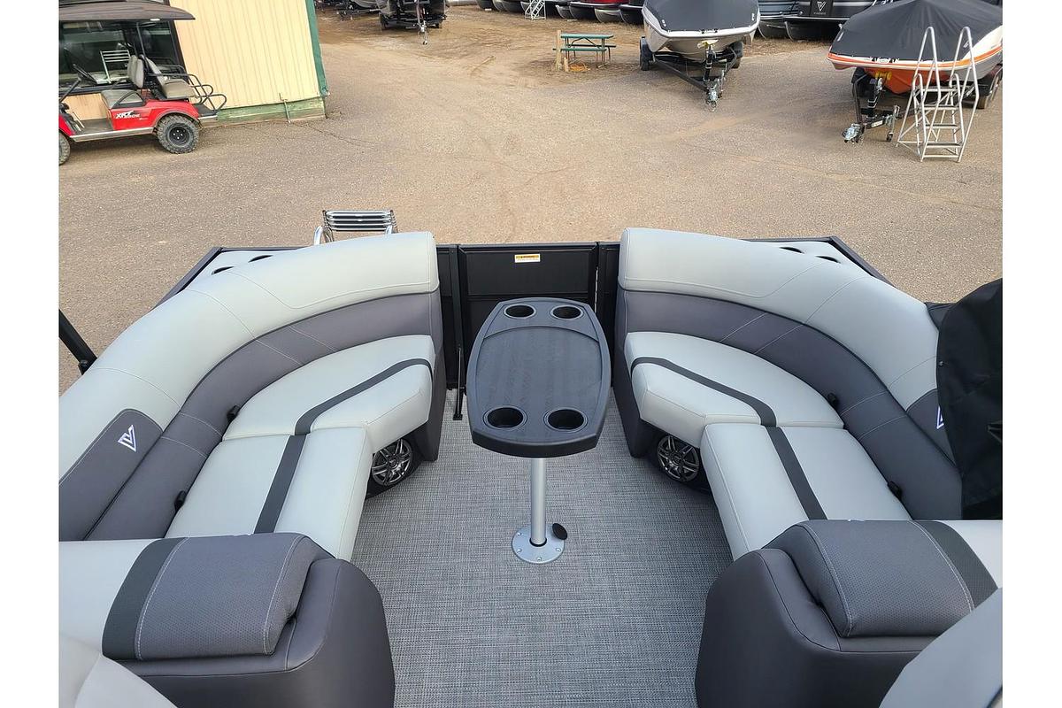 2025 Viaggio Lago X22U With A 115HP Suzuki Motor