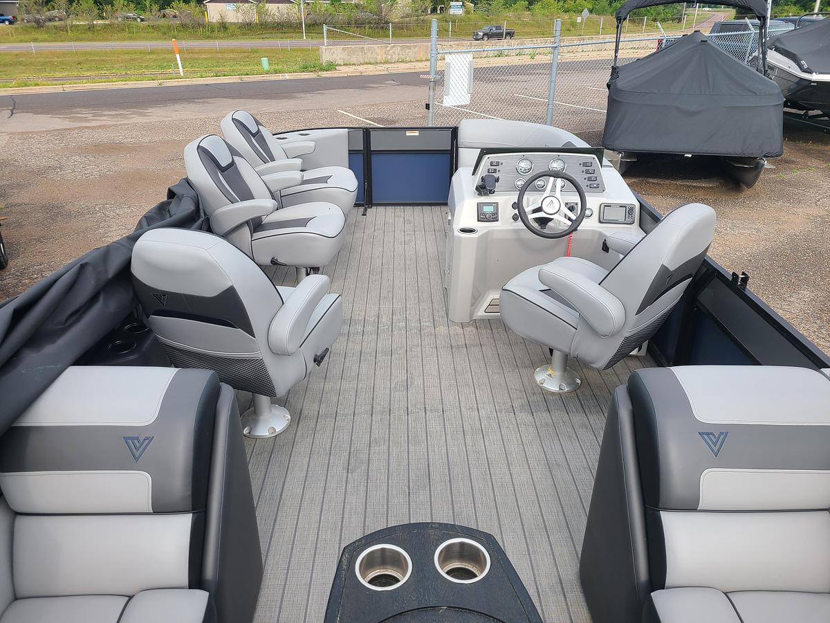 Used 2022 Viaggio Lago 22E With A 115HP Suzuki Motor