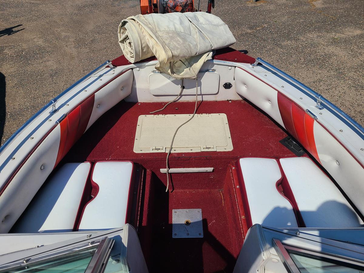 Used 1990 Crestliner 1600 W/ A 90HP Johnson Motor & Trailer