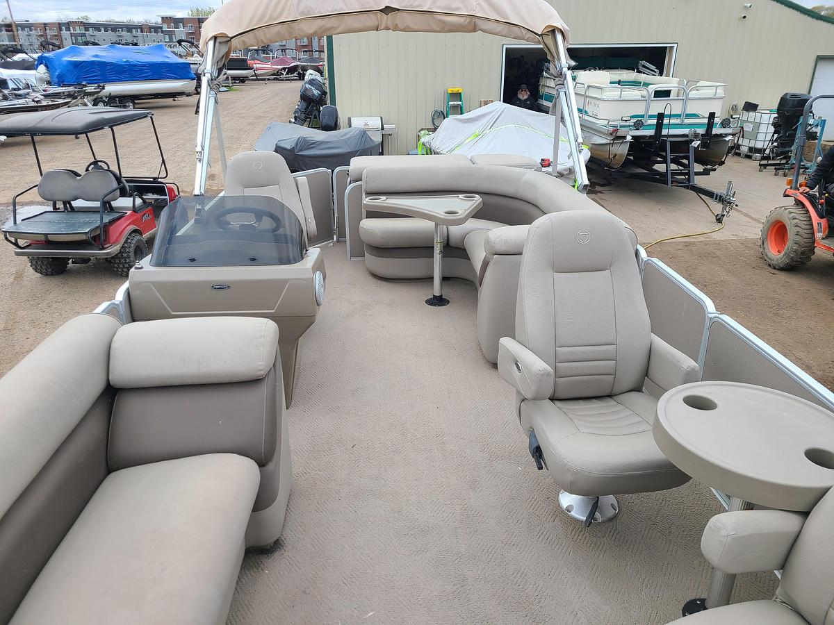 Used 2013 Premier 220 Sunsation W/ 60HP Mercury