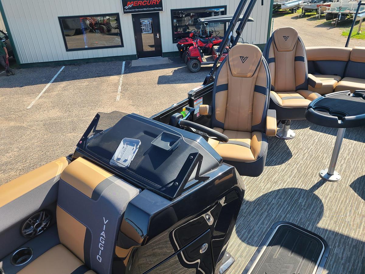2026 Viaggio Lago X22Q Tritoon With A 200HP Suzuki Stealth Motor