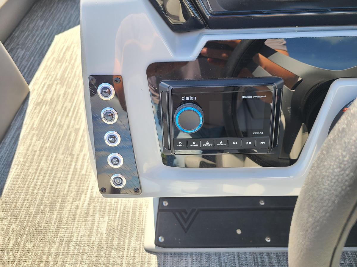 2026 Viaggio Lago X22D With A 115HP Suzuki Motor