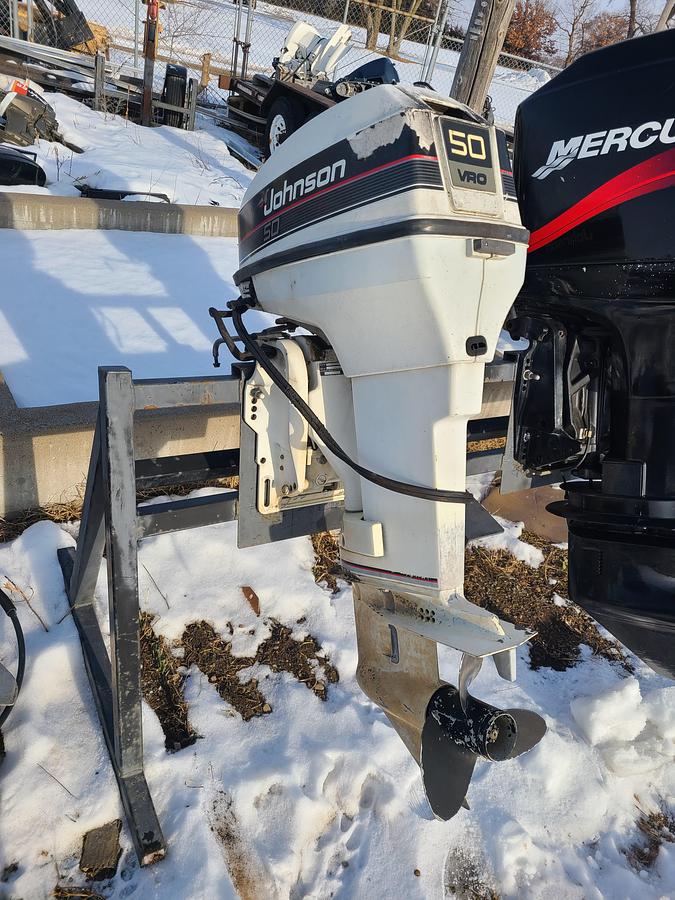 Used 1992 Johnson 40HP 2-Stroke