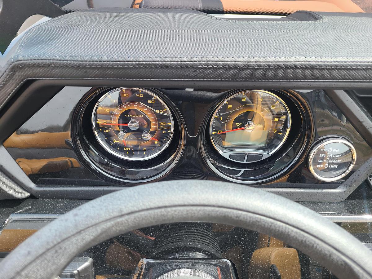 2025 Viaggio Lago X18U W/ 60HP Suzuki Motor