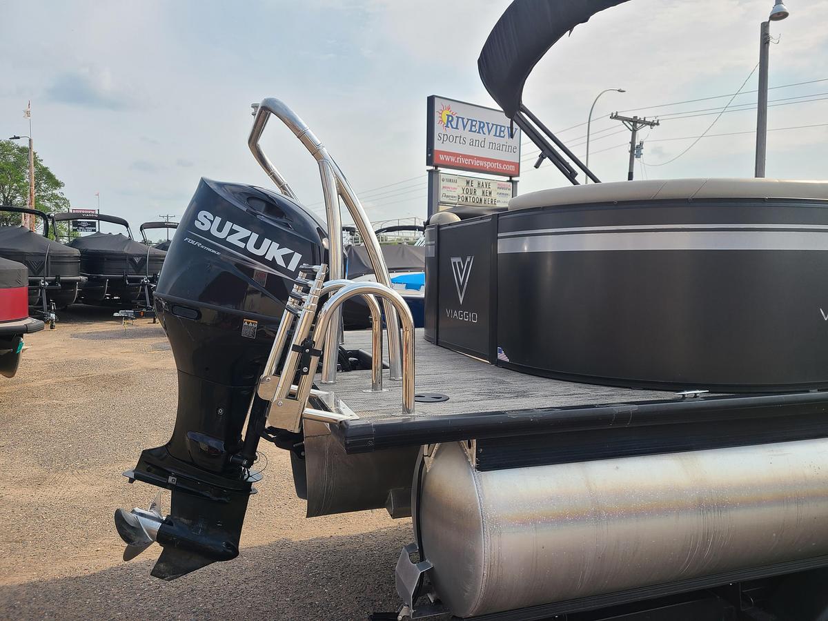 Used 2022 Viaggio Lago 22U Tritoon With 150HP Suzuki Motor & Yacht Club Trailer
