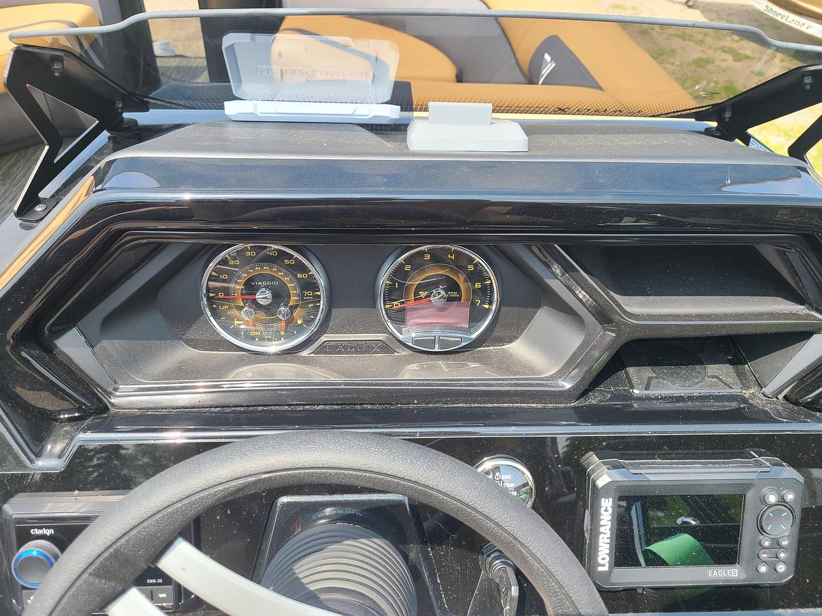 2026 Viaggio Lago X22U Tritoon